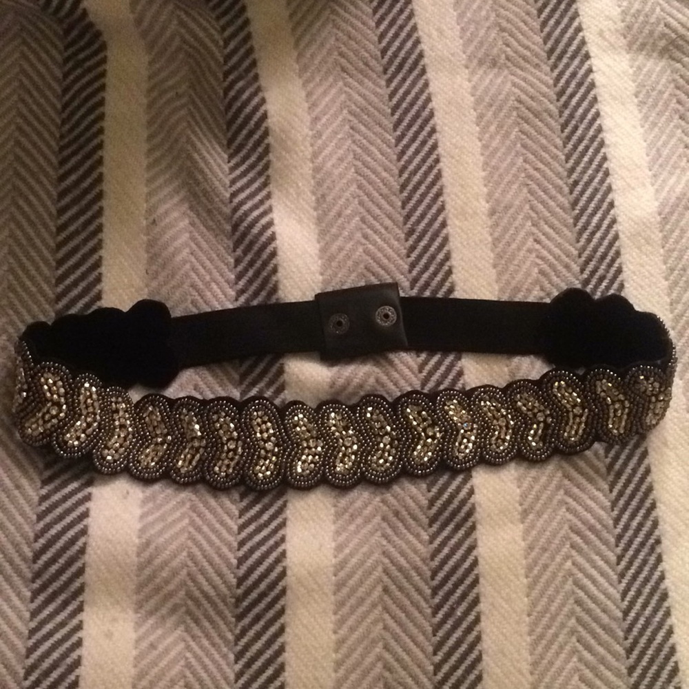 FRANCESCA'S never worn embellished belt